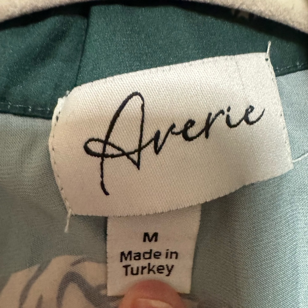 Averie two-piece Tiger Print Pajama Set in Emerald Green - Picture 10 of 13